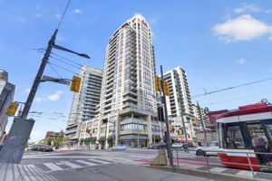 500 St Clair Ave W 1404, Toronto ON