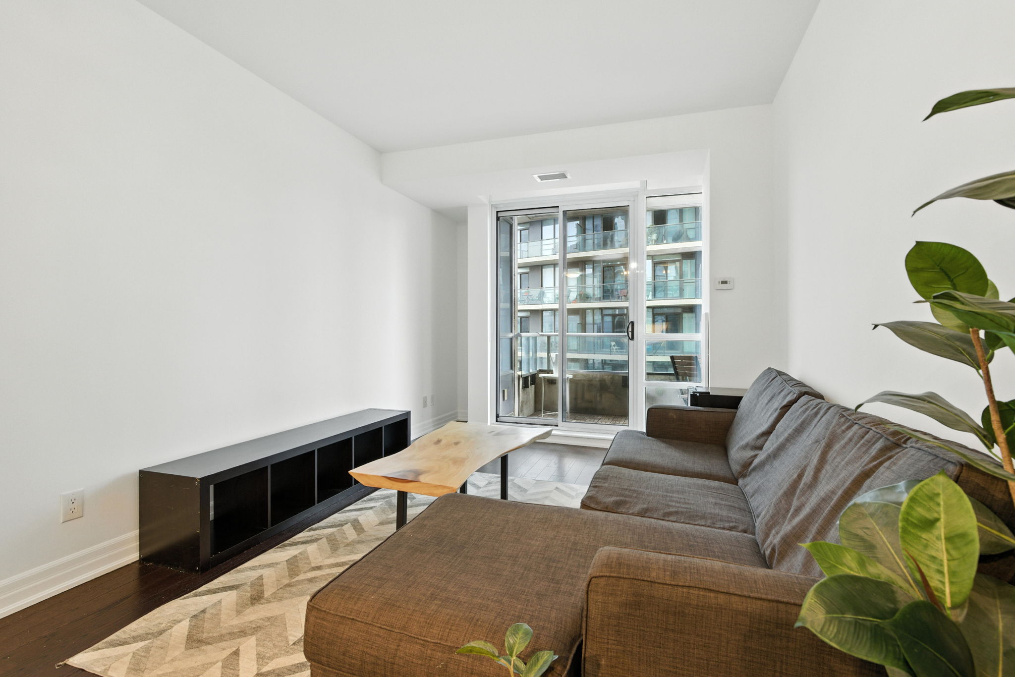 Toronto property showcase — delivered property photograph 5