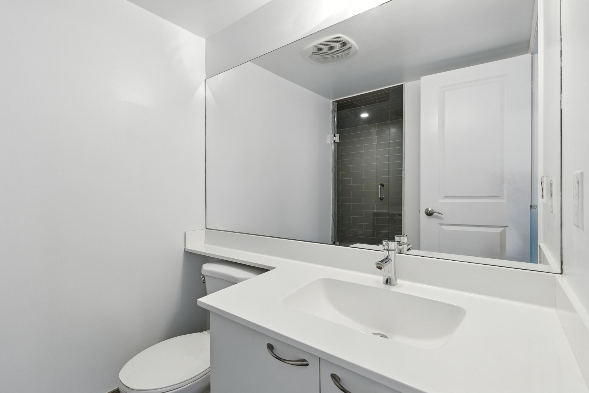 Toronto property showcase — delivered property photograph 9
