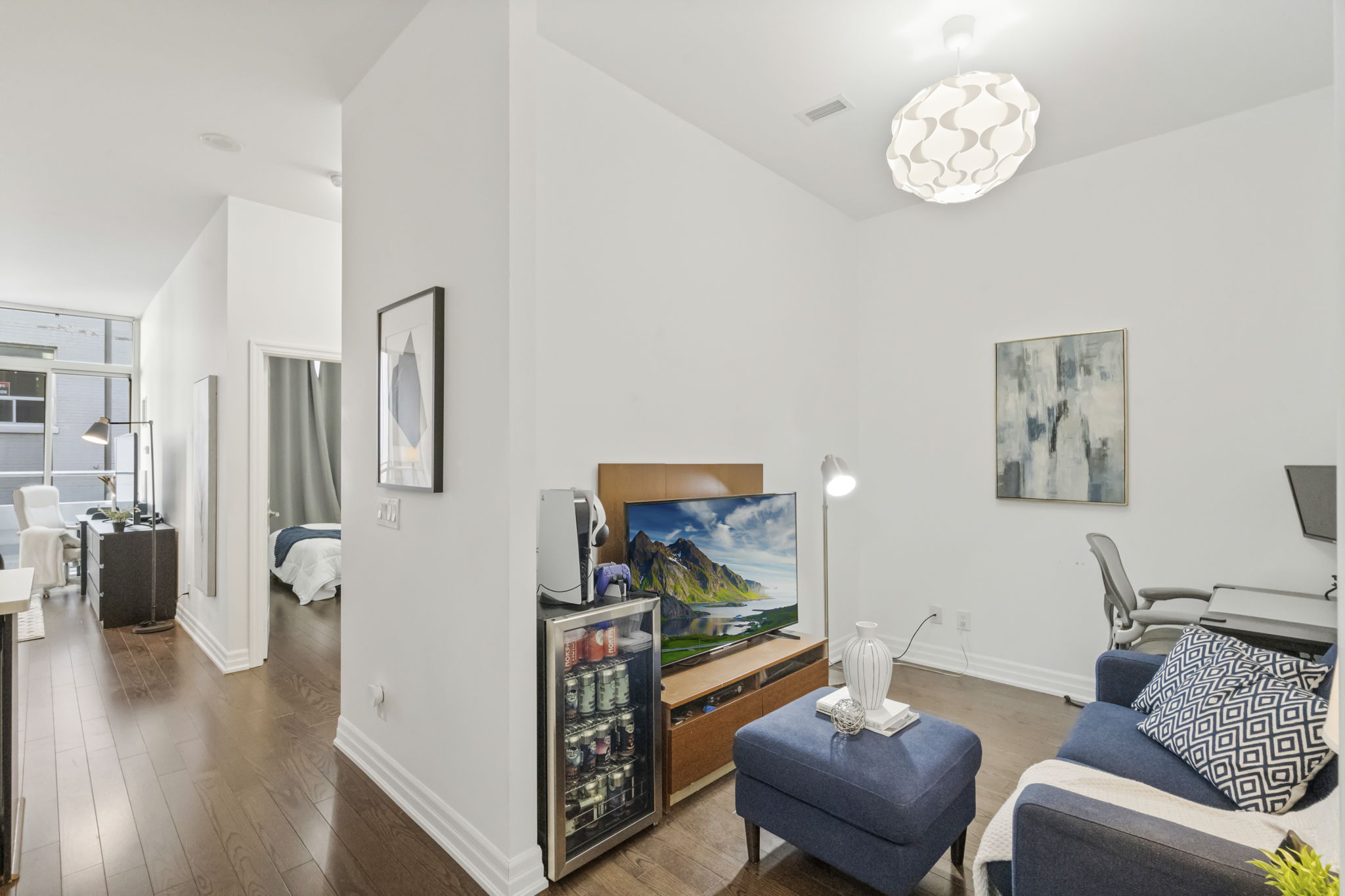 500 St Clair Ave W Unit 203