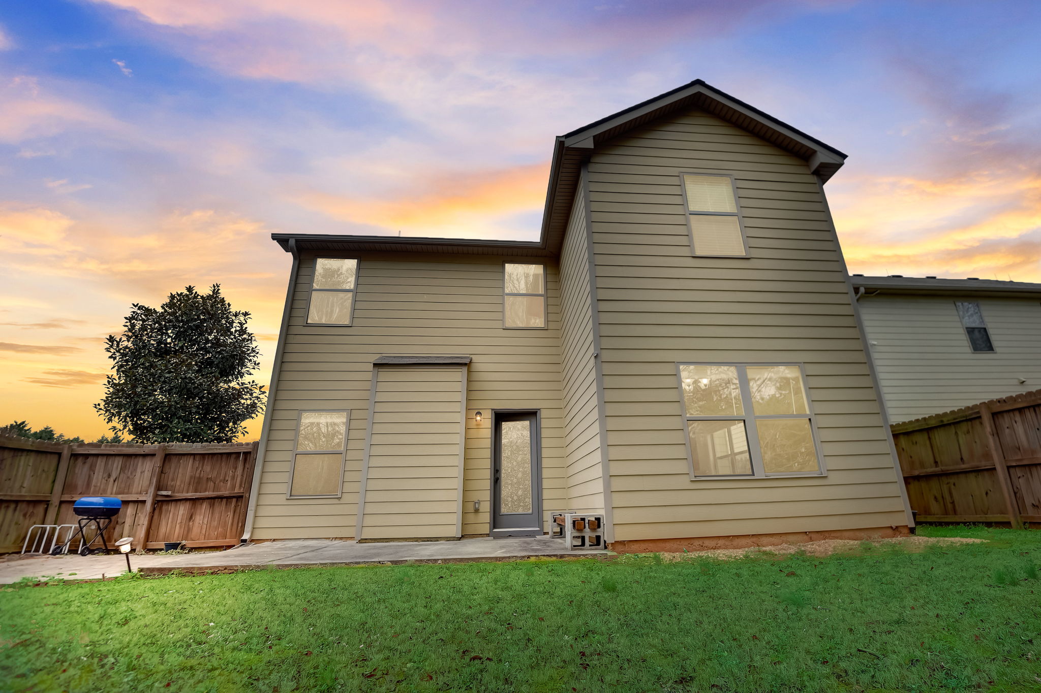 Summerstone Ln - VT-002