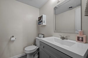  Photo 31
