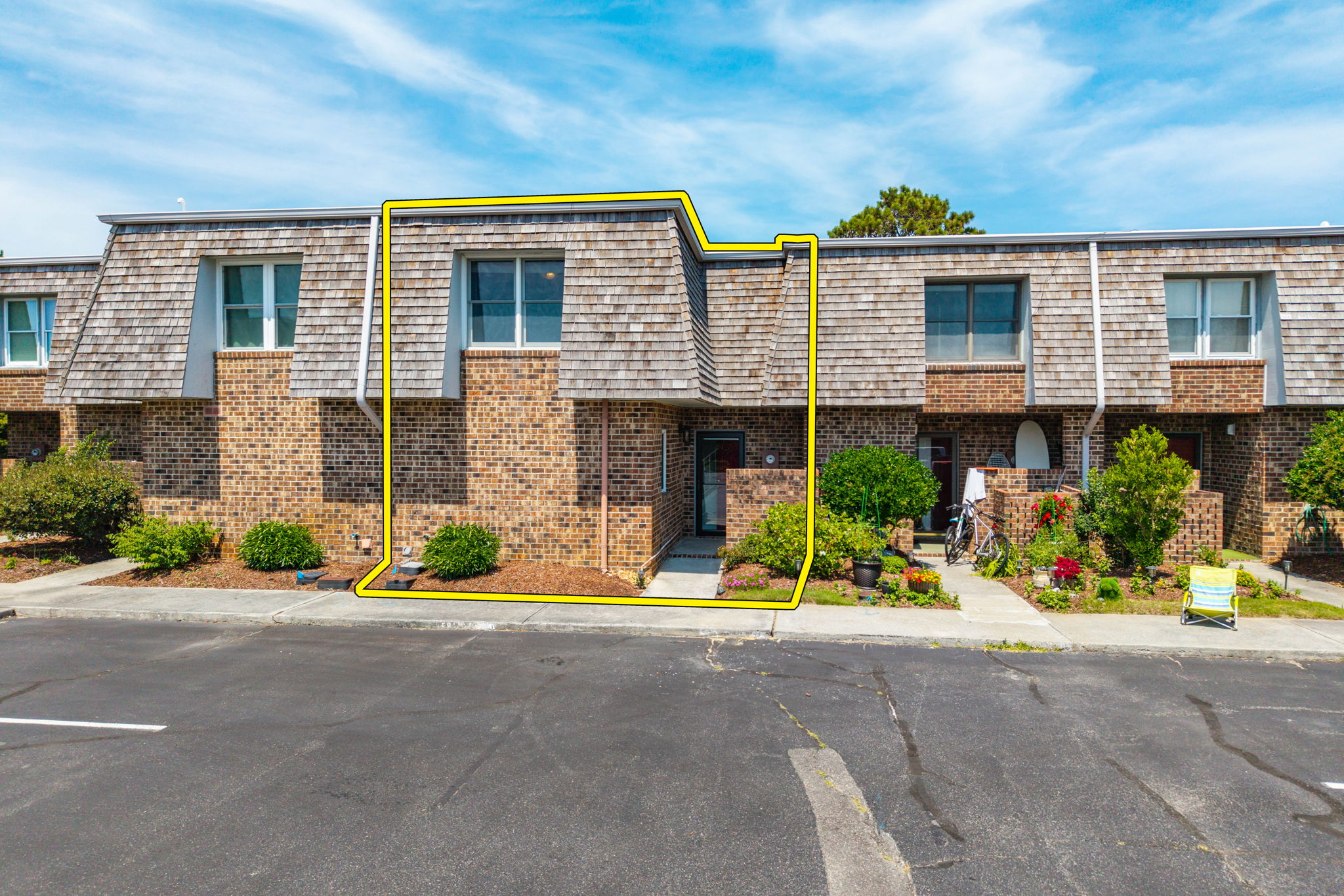 500-W-Villa-Dunes-E3-Front-Exterior-V2-Outline
