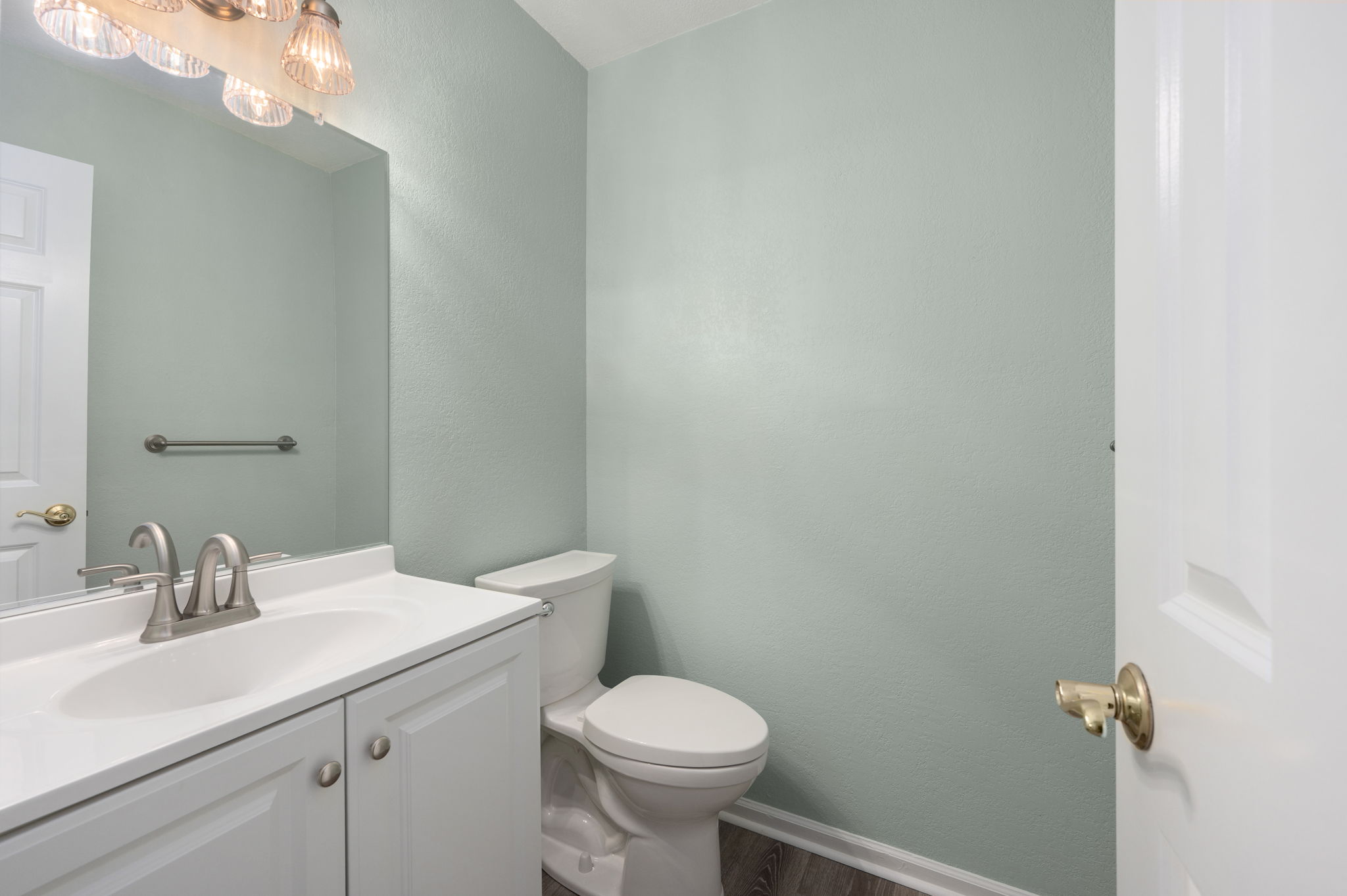 500-W-Villa-Dunes-E3-Half-Bath