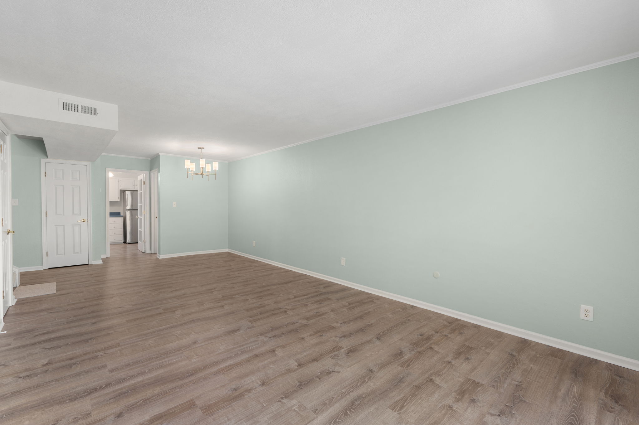 500-W-Villa-Dunes-E3-Living-V5