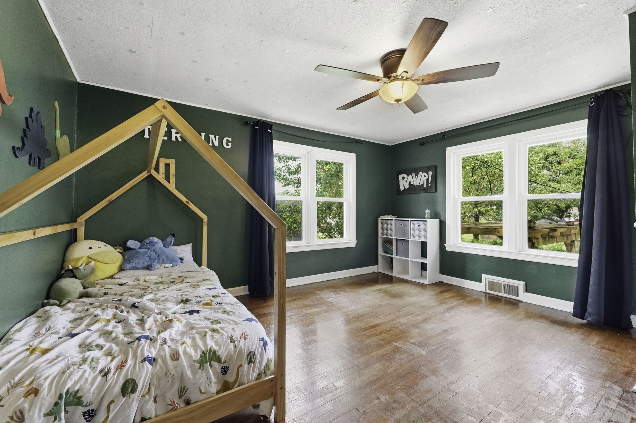 18 Bedroom 3