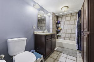 19 Bathroom