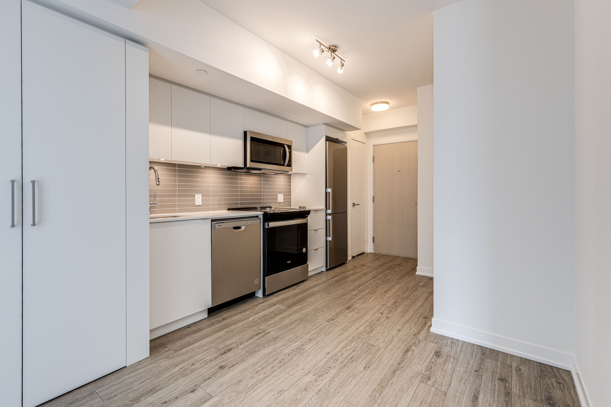 Toronto property showcase — delivered property photograph 6