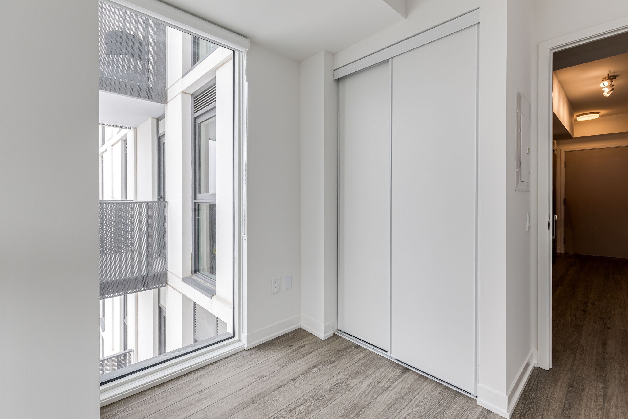 Toronto property showcase — delivered property photograph 10