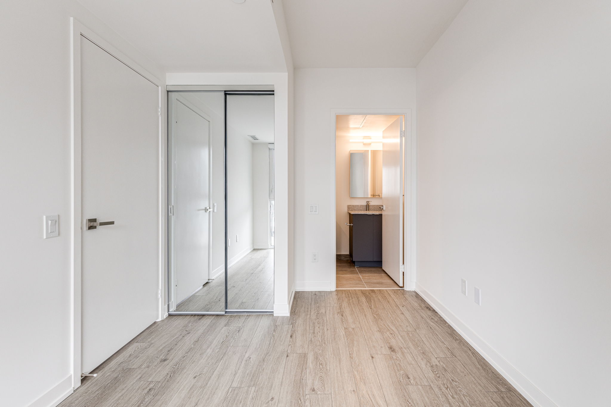 Toronto property showcase — delivered property photograph 13