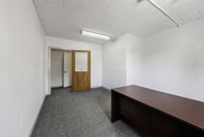  Photo 45