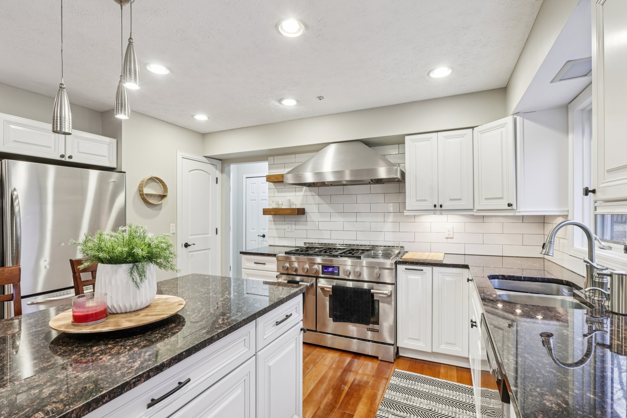 Corkwood Dr-S1501-019.jpg