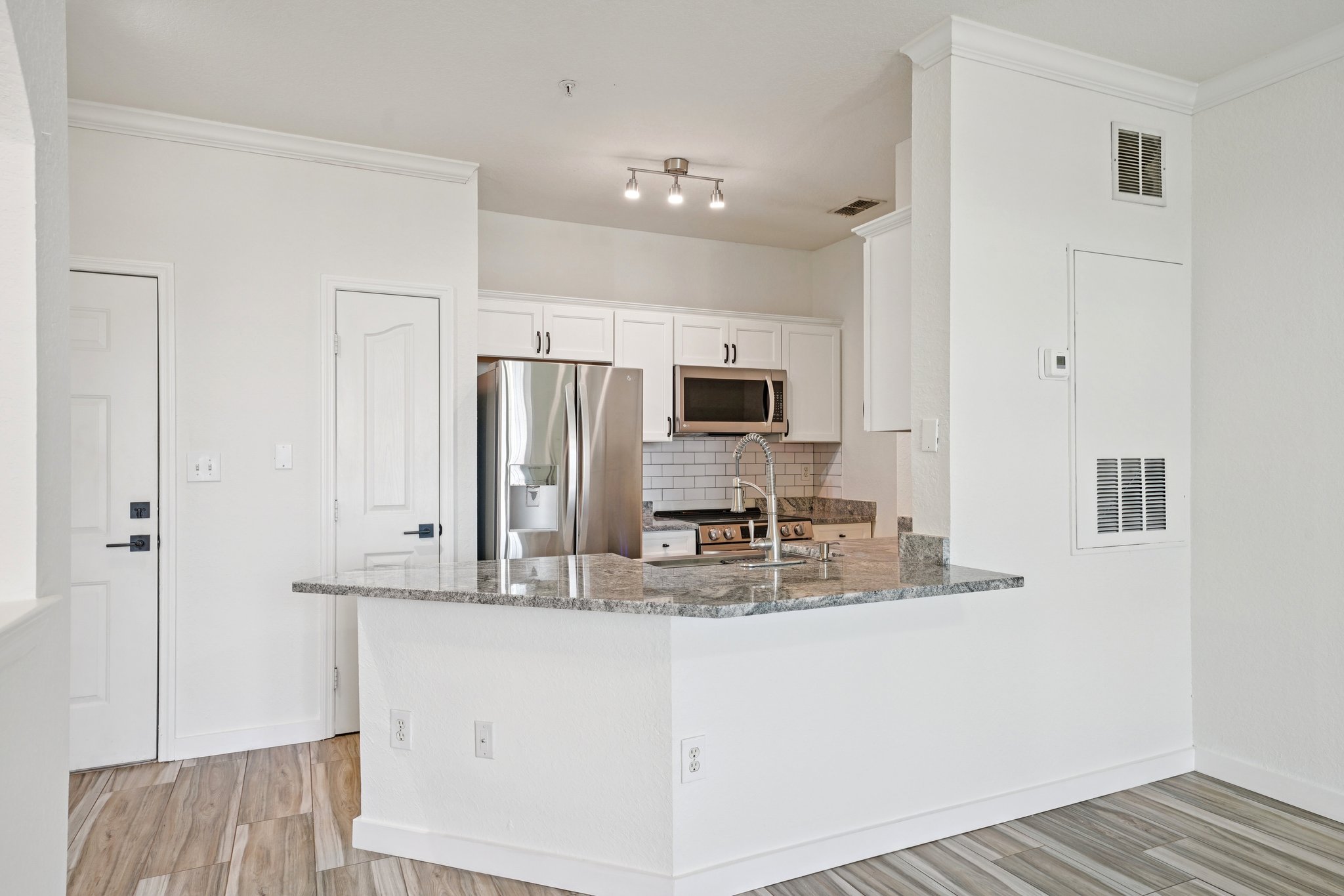 Culbreath Key Way-S1202-010.jpg