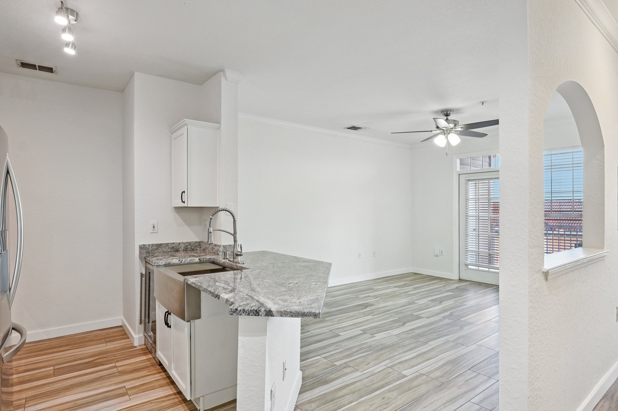 Culbreath Key Way-S1202-015.jpg