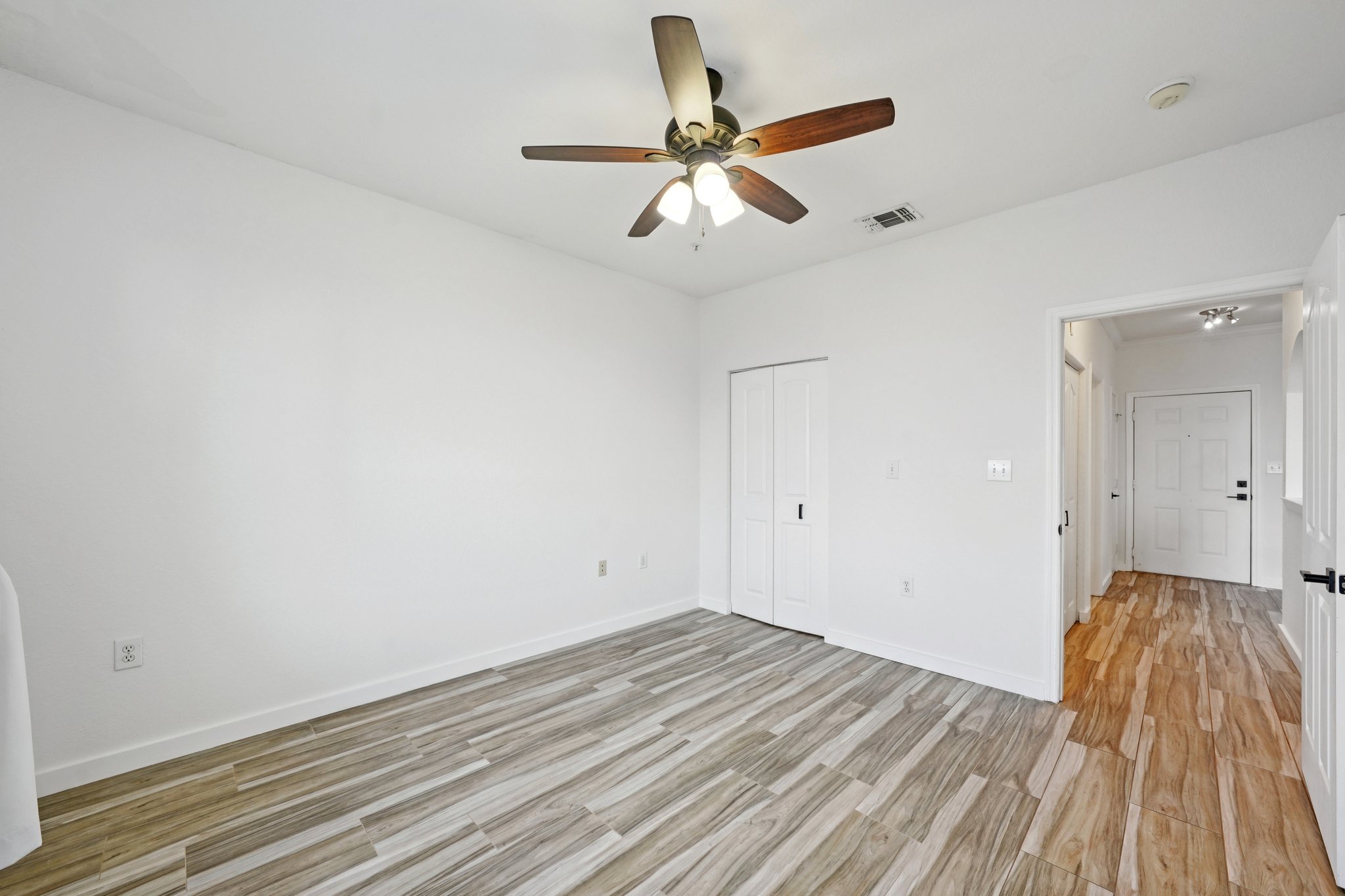 Culbreath Key Way-S1202-029.jpg