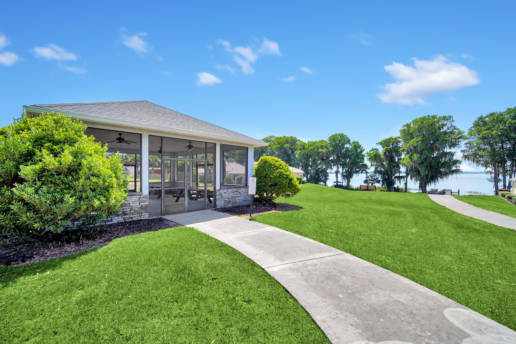 5000 Portsmouth St, Tavares, FL 32778, USA Photo 38