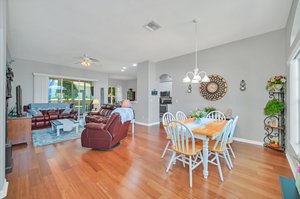 5000 Portsmouth St, Tavares, FL 32778, USA Photo 3