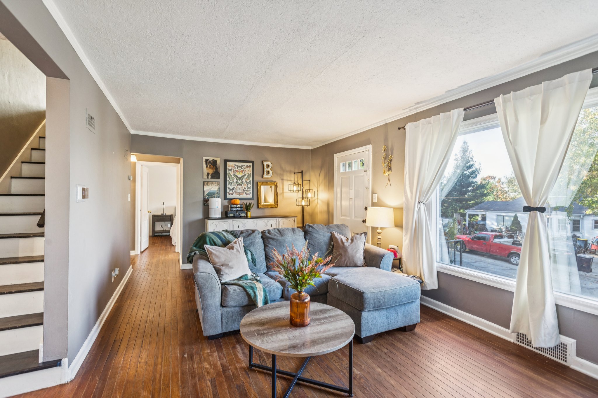 7428 - 5001 Belmeade Rd_010 (2).jpg