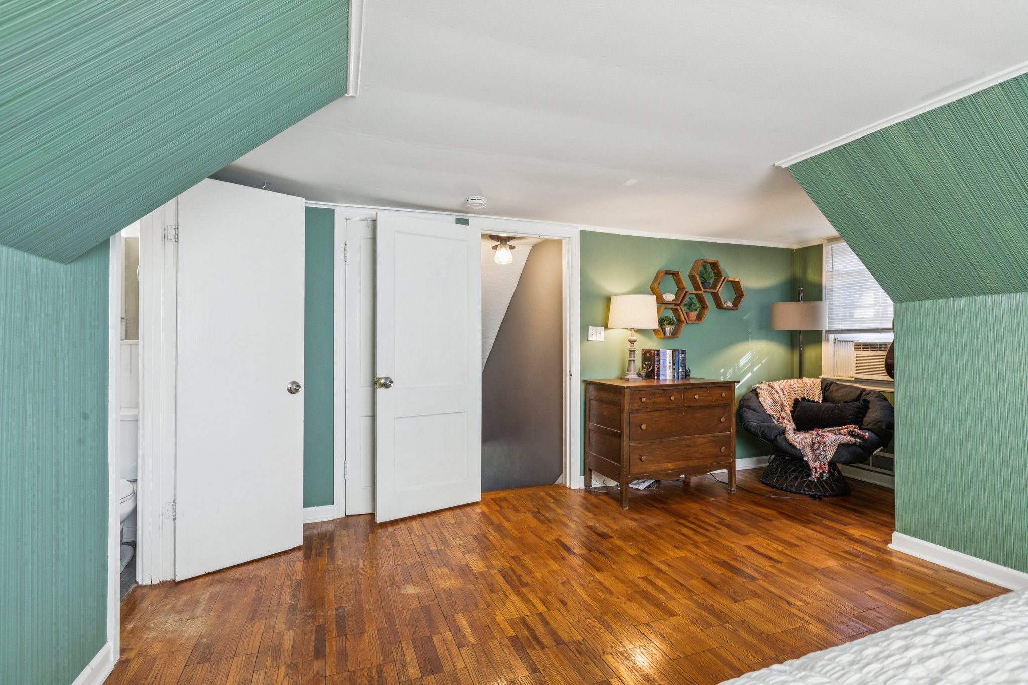 7428 - 5001 Belmeade Rd_024 (2).jpg