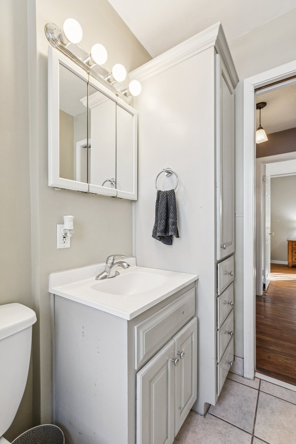 7428 - 5001 Belmeade Rd_026 (2).jpg