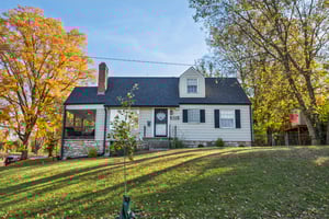 7428 - 5001 Belmeade Rd_002 (2).jpg