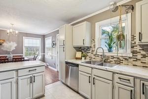 7428 - 5001 Belmeade Rd_018 (2).jpg