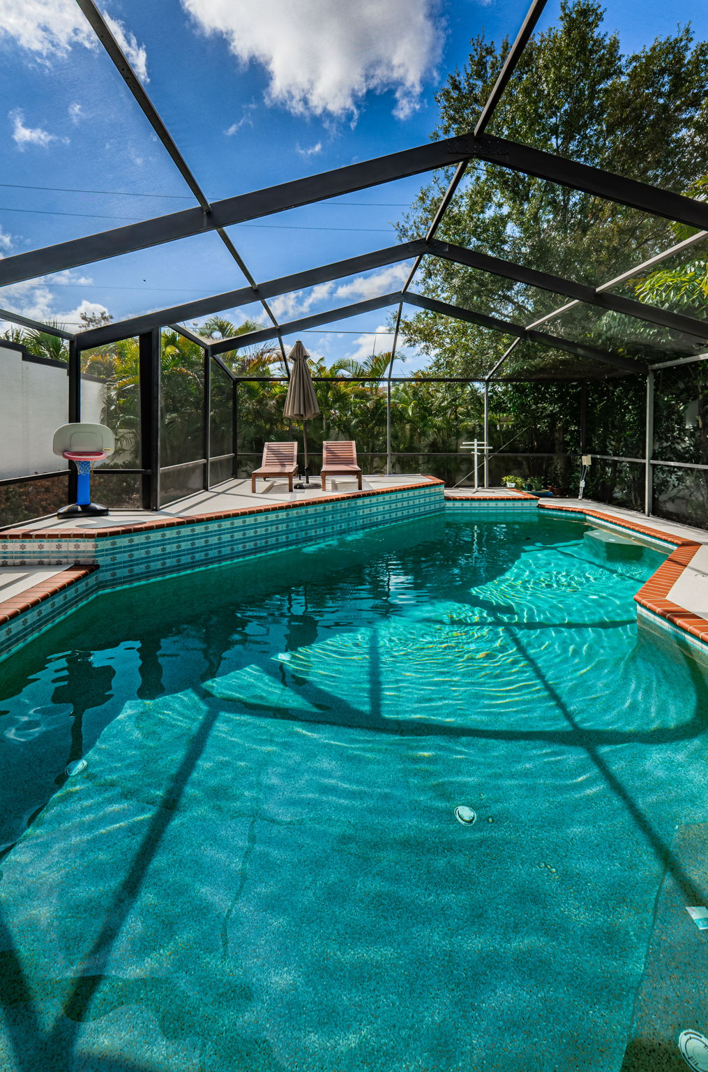 Pool2