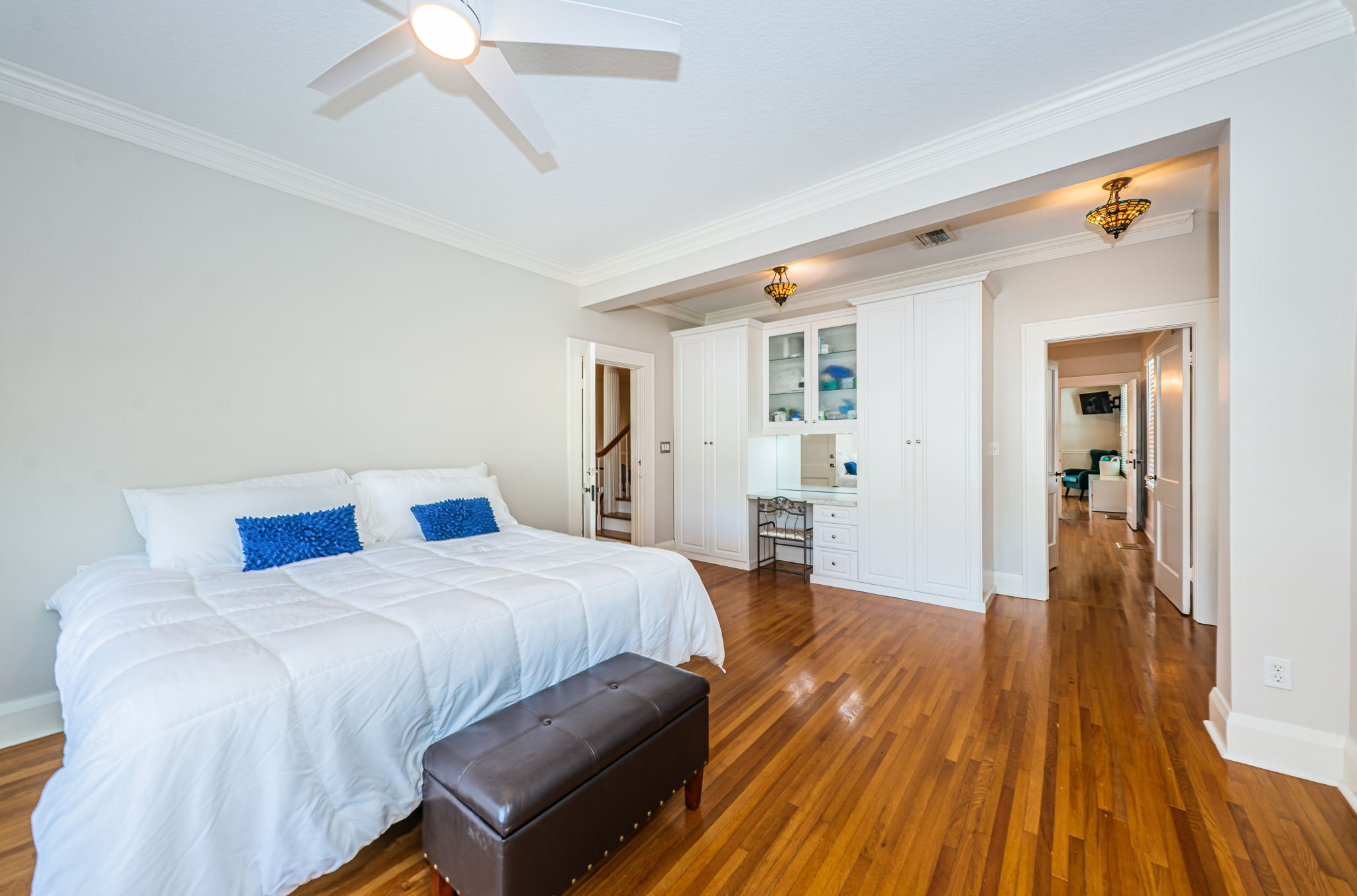 Main Level Master Bedroom1b