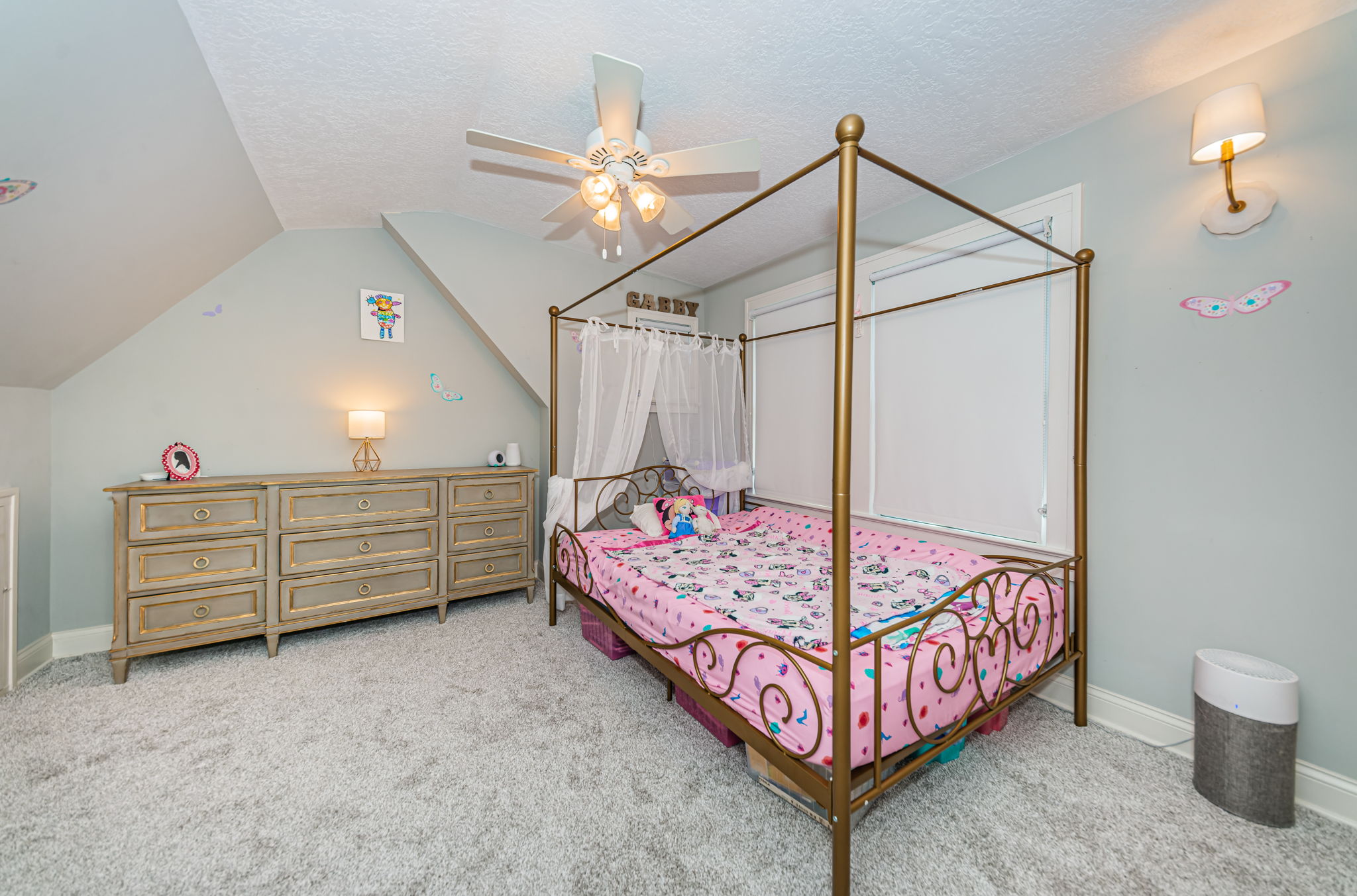 Upper Level Bedroom3a