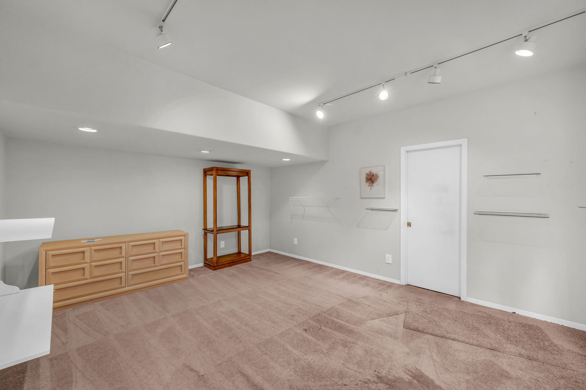 9658 51st Ave S, Seattle, WA 98118, US Photo 25