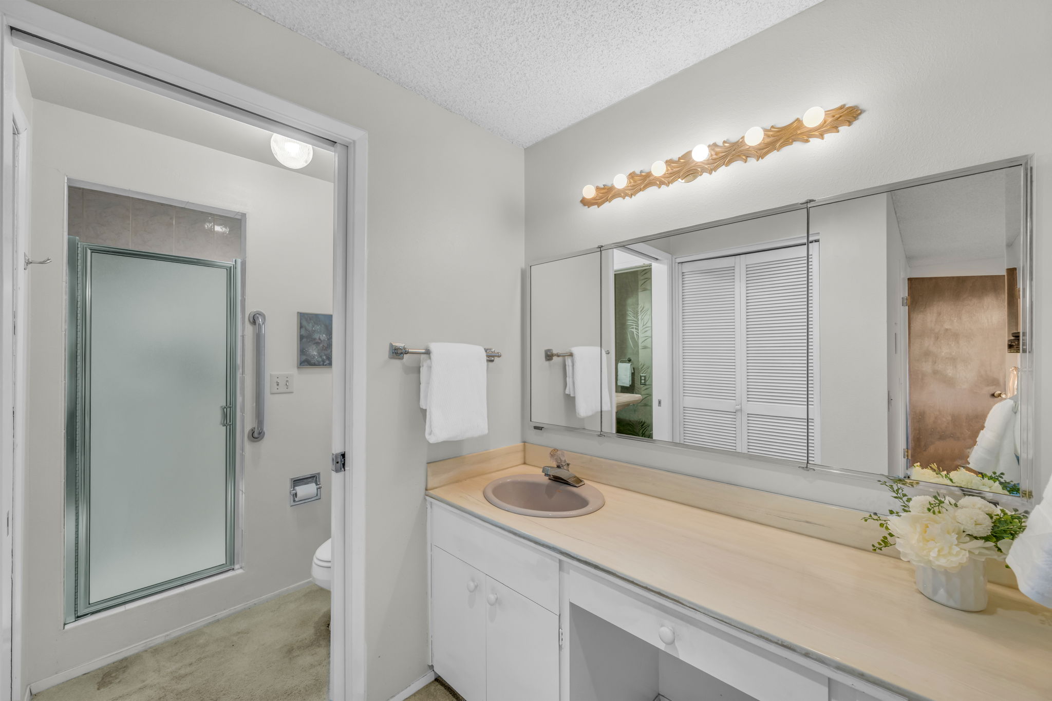 9658 51st Ave S, Seattle, WA 98118, US Photo 30