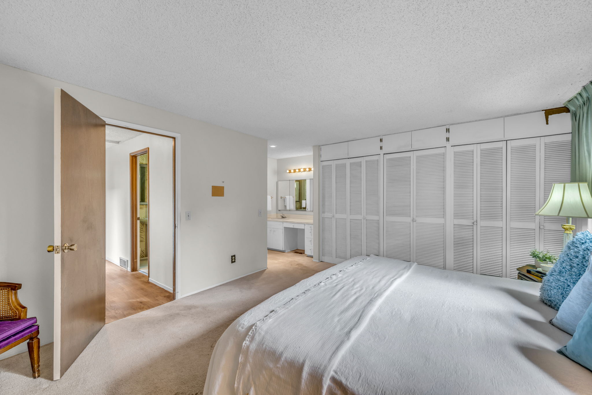 9658 51st Ave S, Seattle, WA 98118, US Photo 32