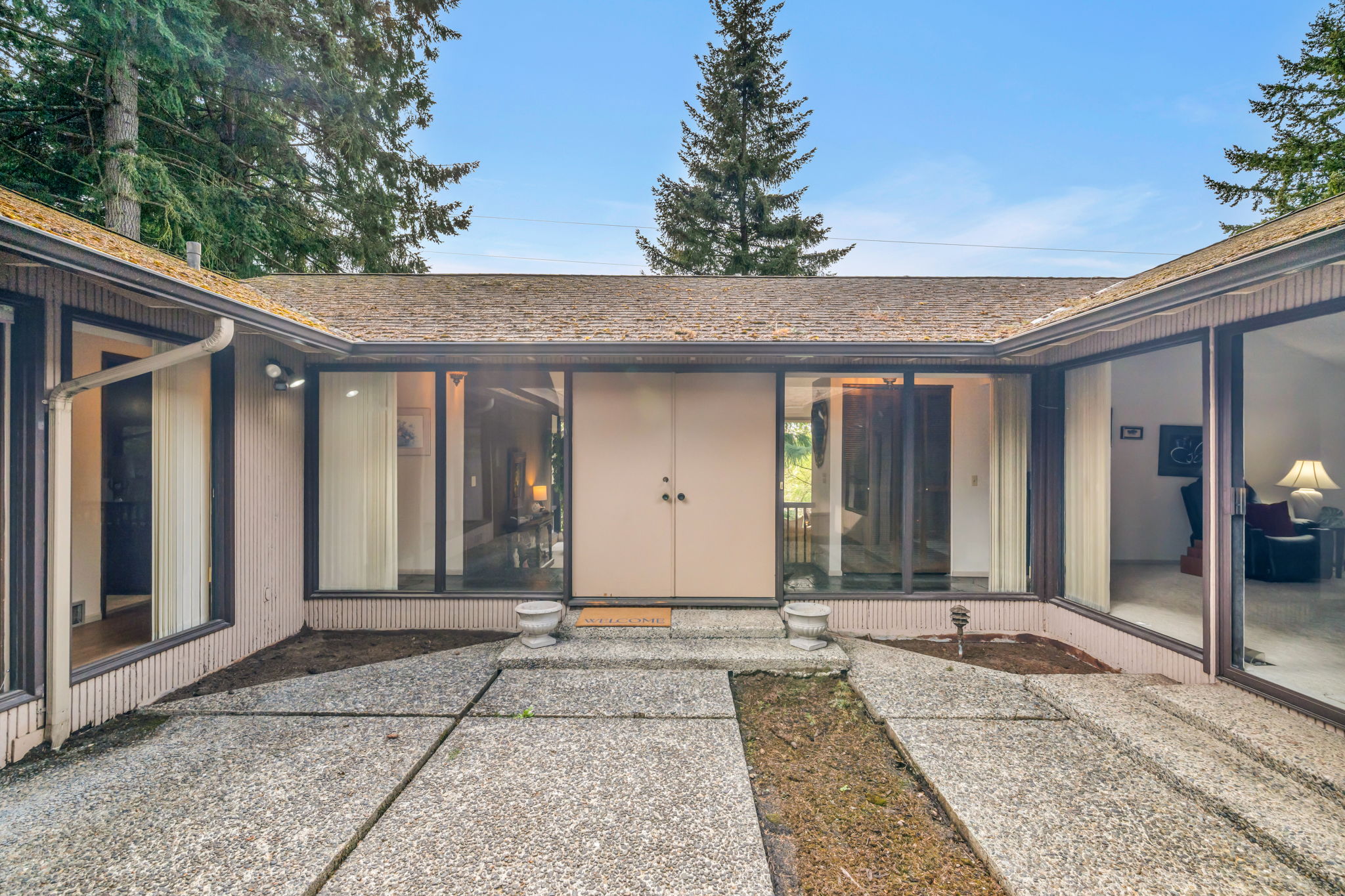 9658 51st Ave S, Seattle, WA 98118, US Photo 83