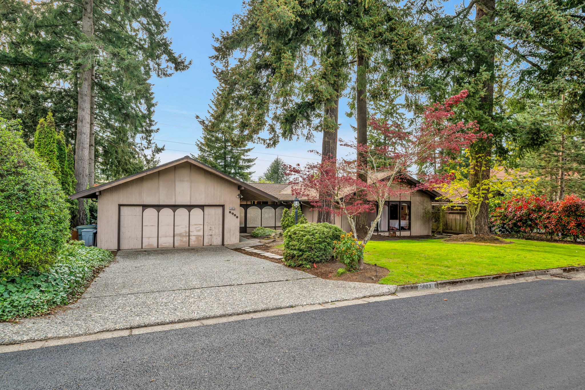 9658 51st Ave S, Seattle, WA 98118, US Photo 88