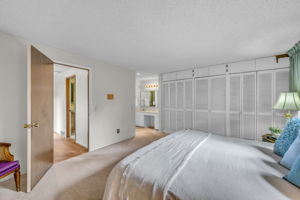 9658 51st Ave S, Seattle, WA 98118, US Photo 31