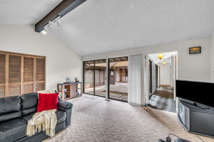 9658 51st Ave S, Seattle, WA 98118, US Photo 44