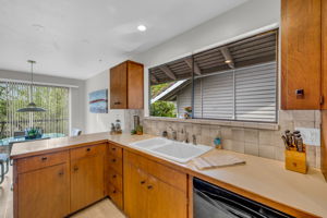 9658 51st Ave S, Seattle, WA 98118, US Photo 49