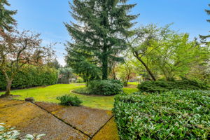 9658 51st Ave S, Seattle, WA 98118, US Photo 95