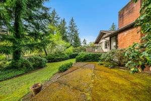 9658 51st Ave S, Seattle, WA 98118, US Photo 97