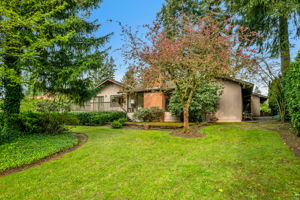 9658 51st Ave S, Seattle, WA 98118, US Photo 100