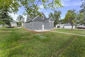  Photo 42