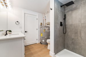 0711-5004PortOrchard-CommunityImprovementLLC-31