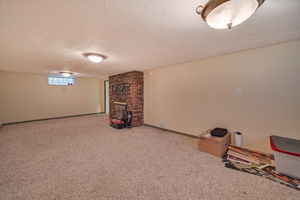  Photo 35