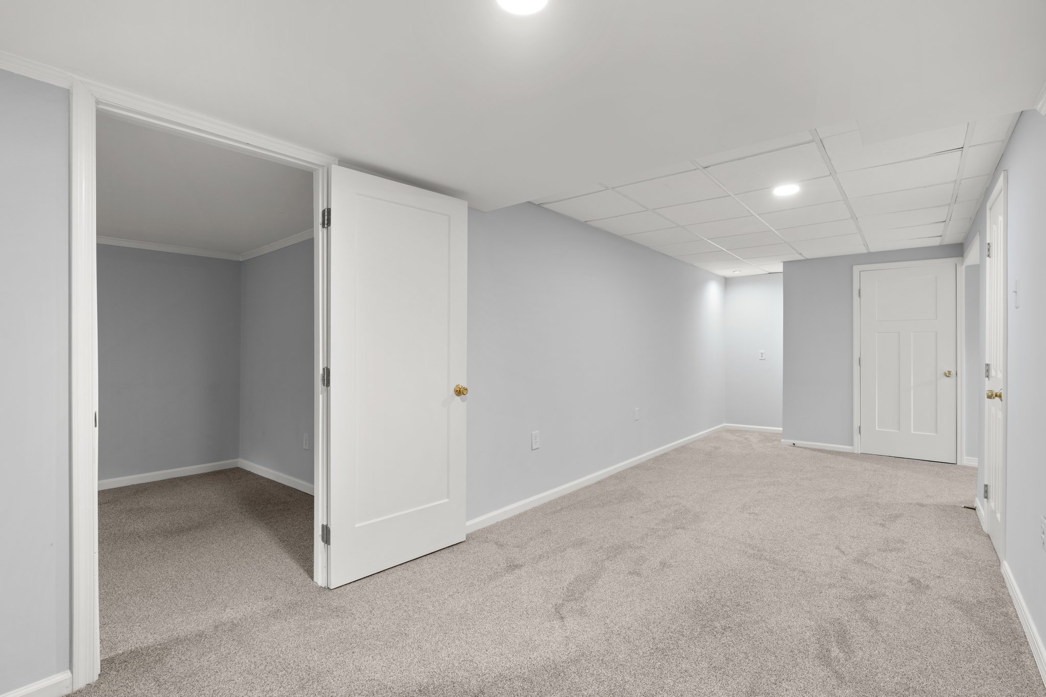 40. Sitting room.jpg