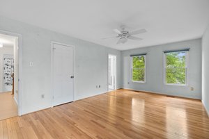 28. Upper bedroom.jpg