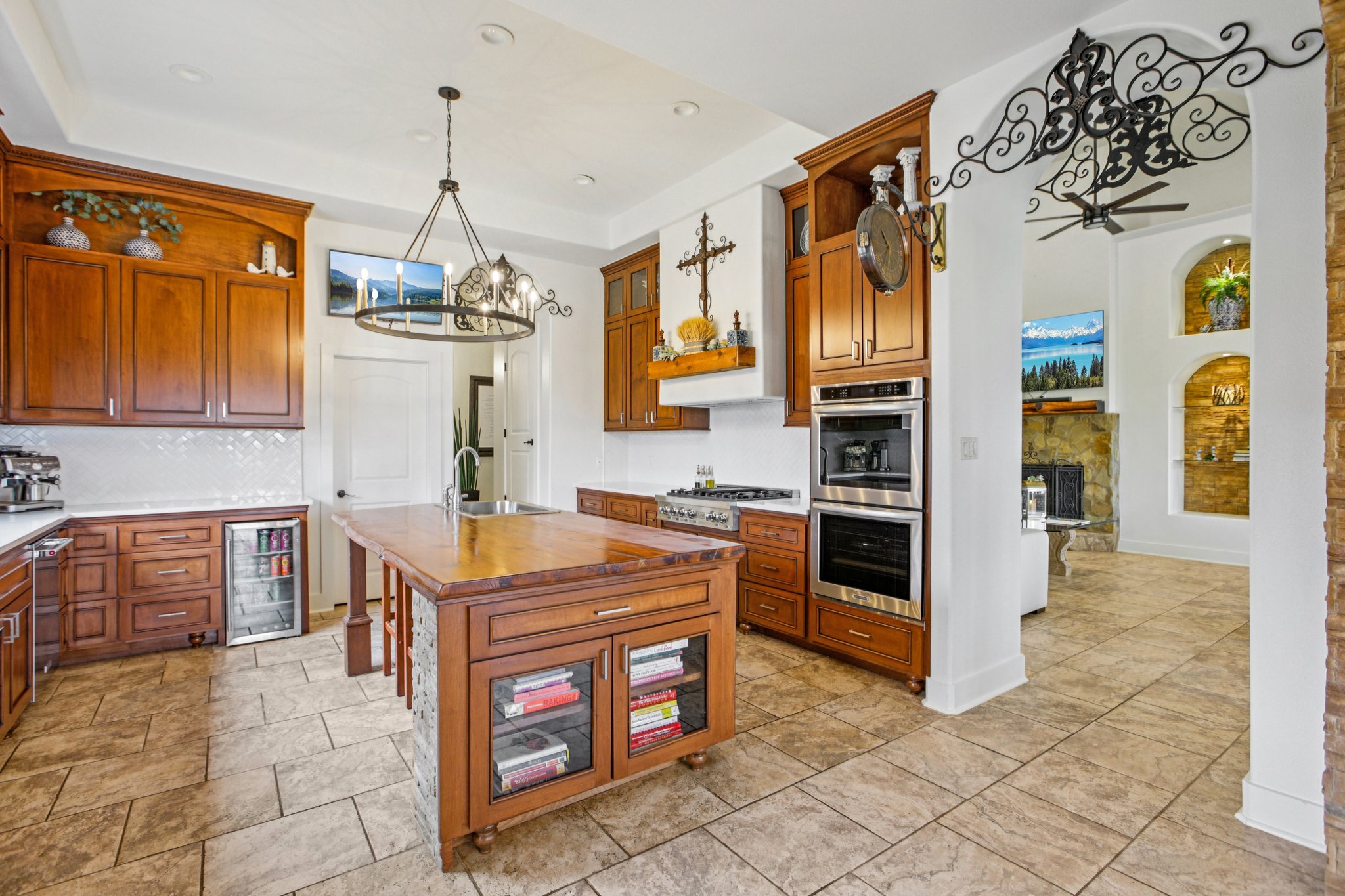McIntyre Cir-L1512-021.jpg