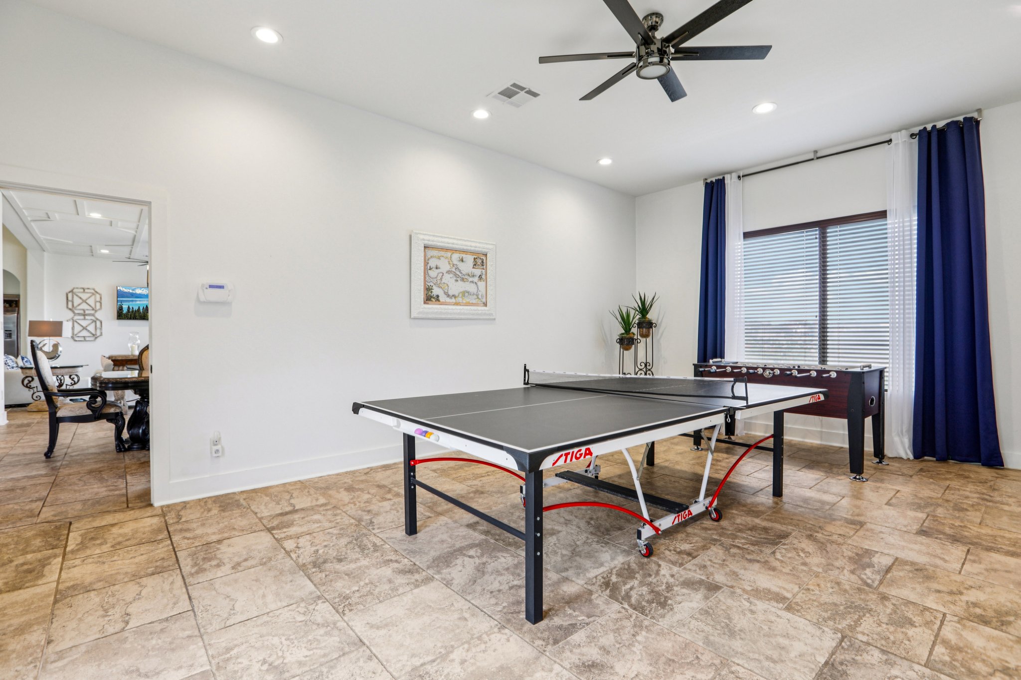 McIntyre Cir-L1512-025.jpg