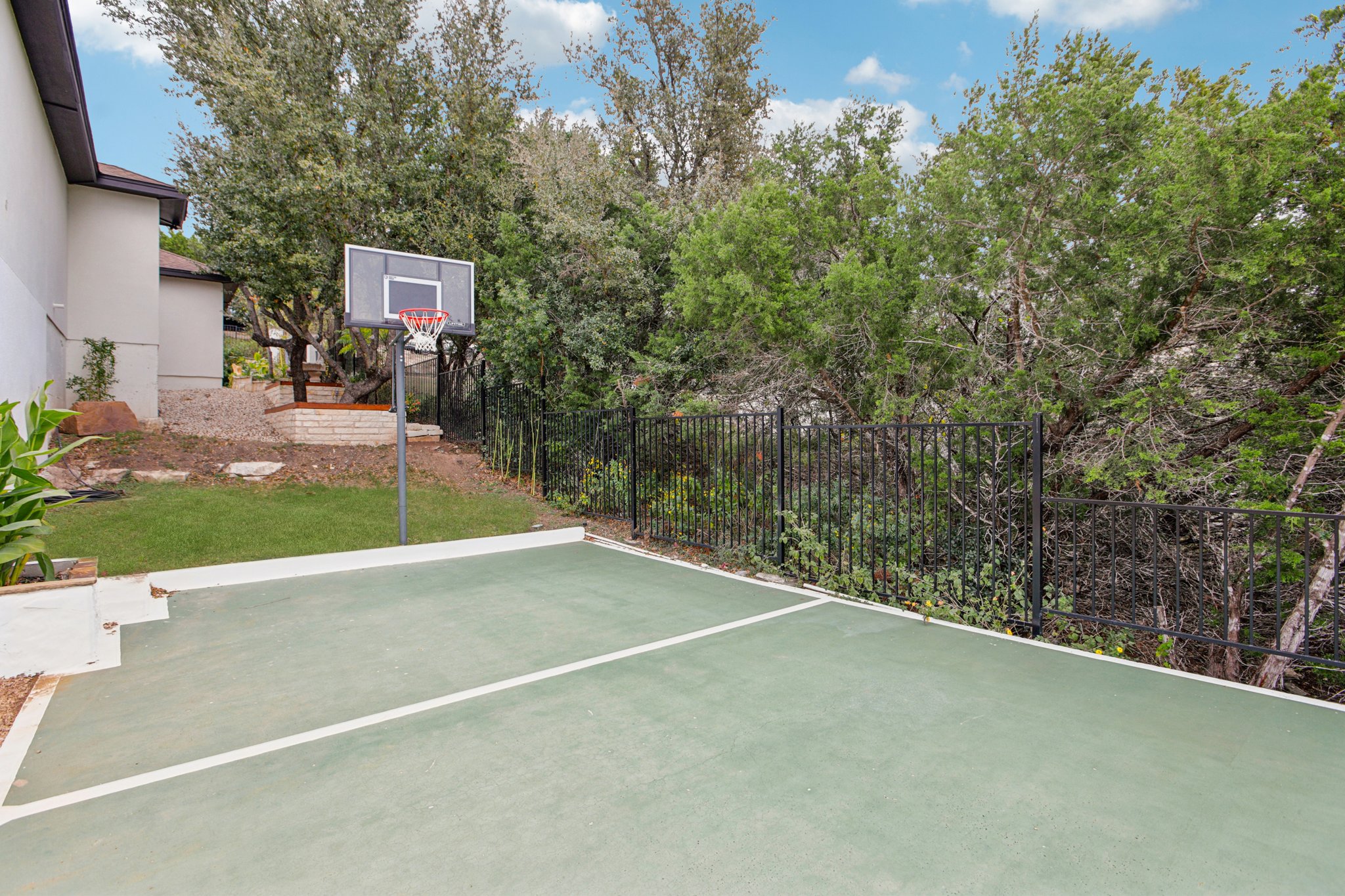 McIntyre Cir-L1512-066.jpg