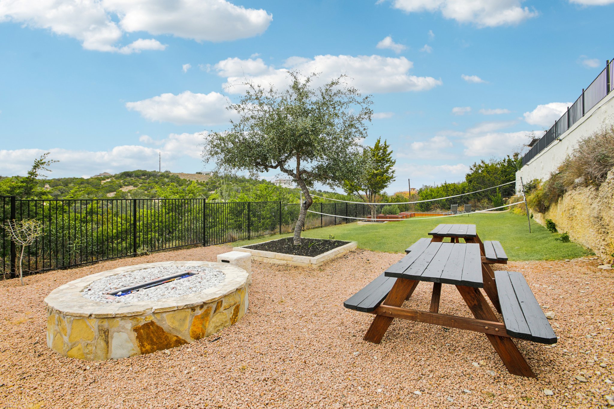 McIntyre Cir-L1512-068.jpg