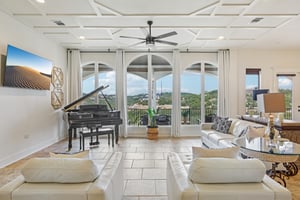 McIntyre Cir-L1512-016.jpg